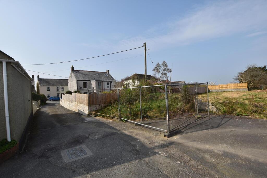 Site entrance access