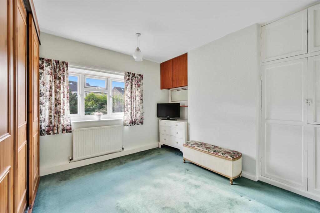 Saxton Mee 112 Moorhall 006.jpg