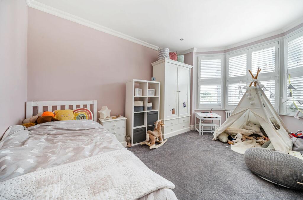 Second bedroom