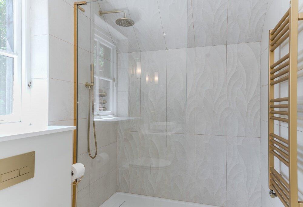 Bathroom2