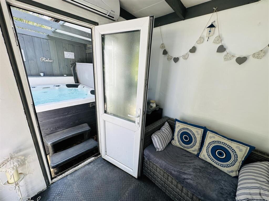 Summer House