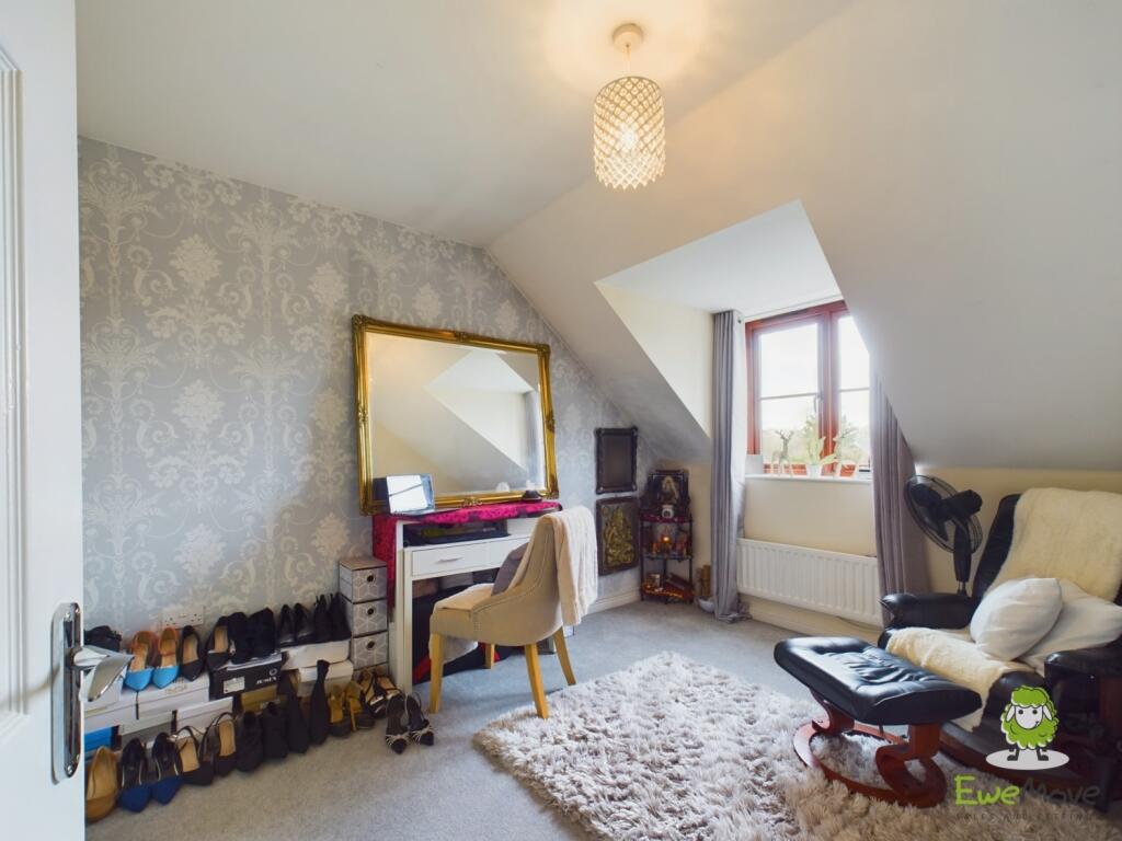 Bedroom4-min