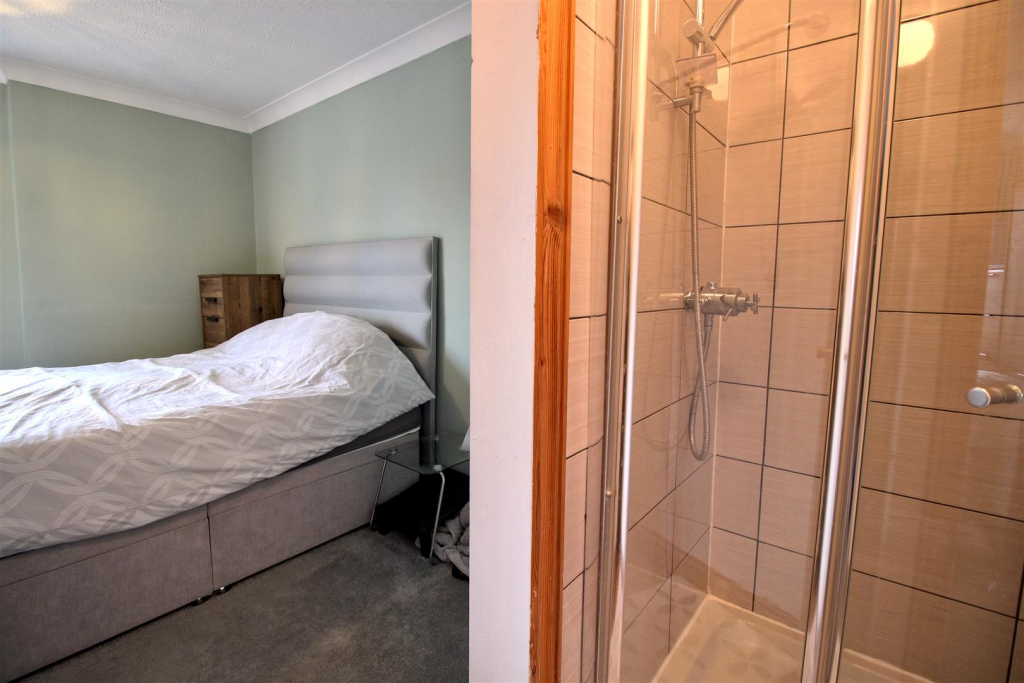 Bedroom One &amp; Ensuite