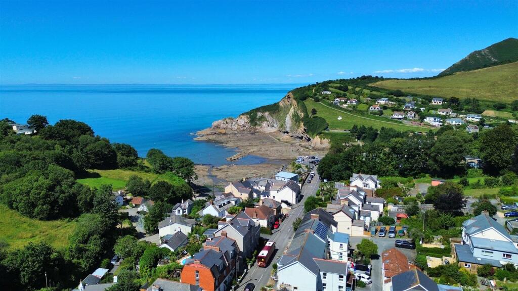 View/Proximity To The Beach