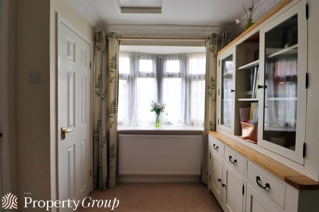 Heywood Close 8 2510 (16).JPG