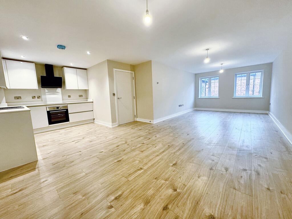 Kitchen / Lounge / Diner