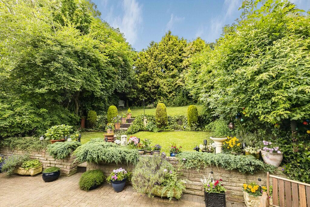 Garden (3)