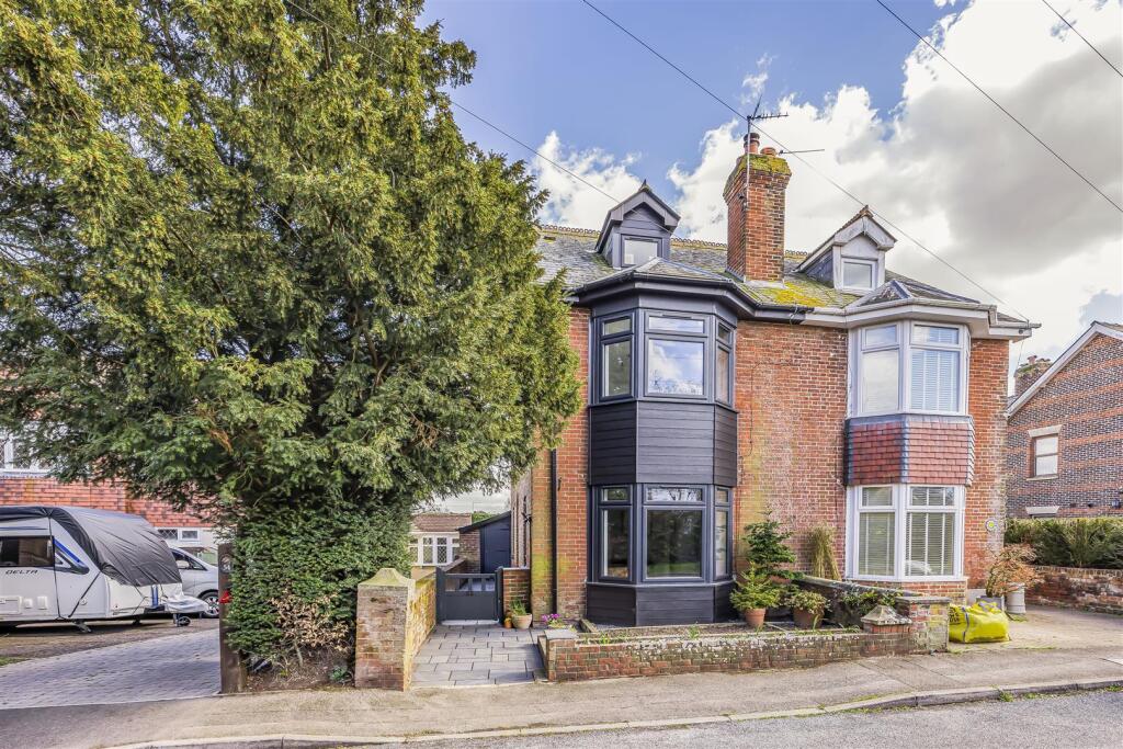 52 Mill Road, Denmead-PorticoMarketing-SoldBy-68.j
