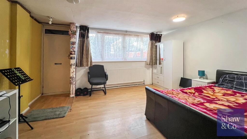 Lounge.jpg