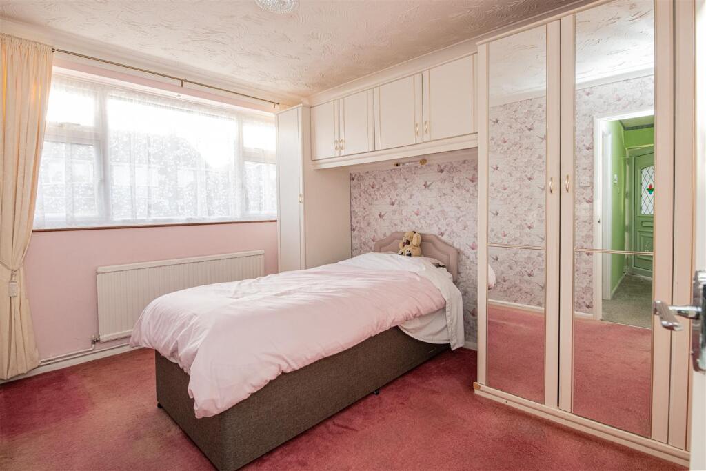 home-02.jpg
