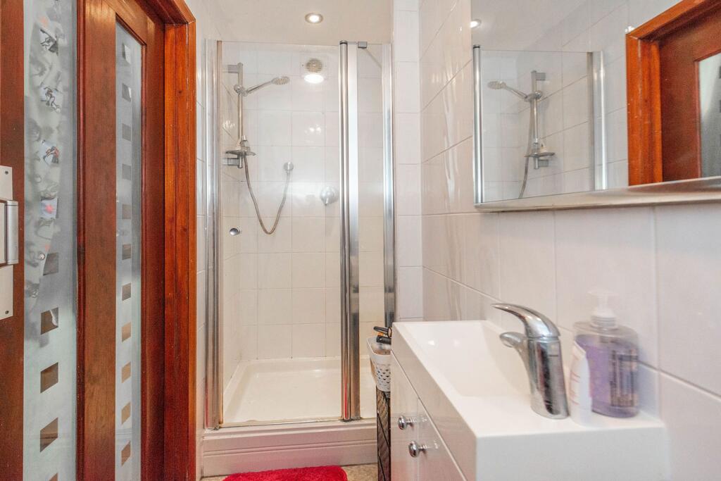 BEDROOMS AND BATHROOMS