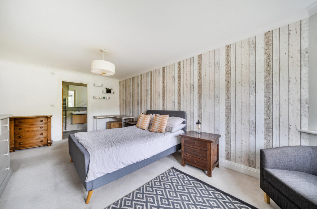 1365747-27-68ecc4...