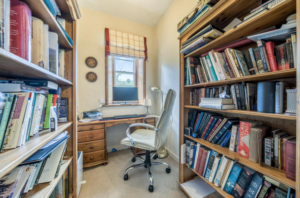 1361446-6-68dd66e...