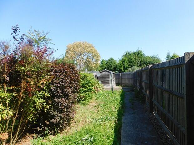 17DeeCloseGarden