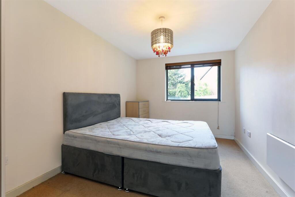 bedroom.jpeg