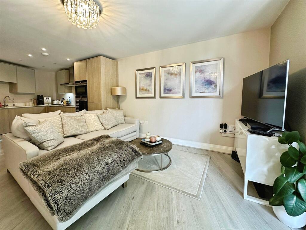 St. Ives Road, Maidenhead, Berkshire, SL6