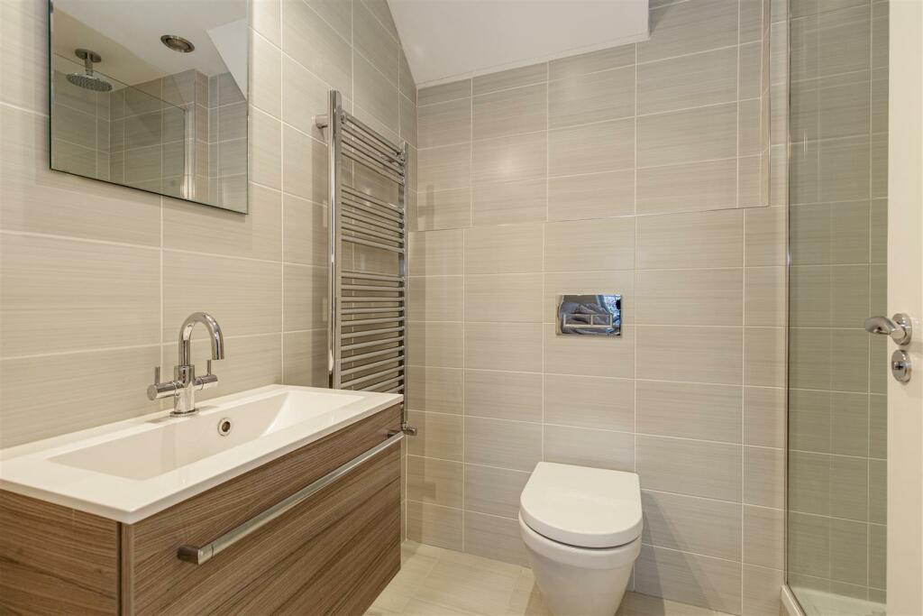En Suite-1.jpg