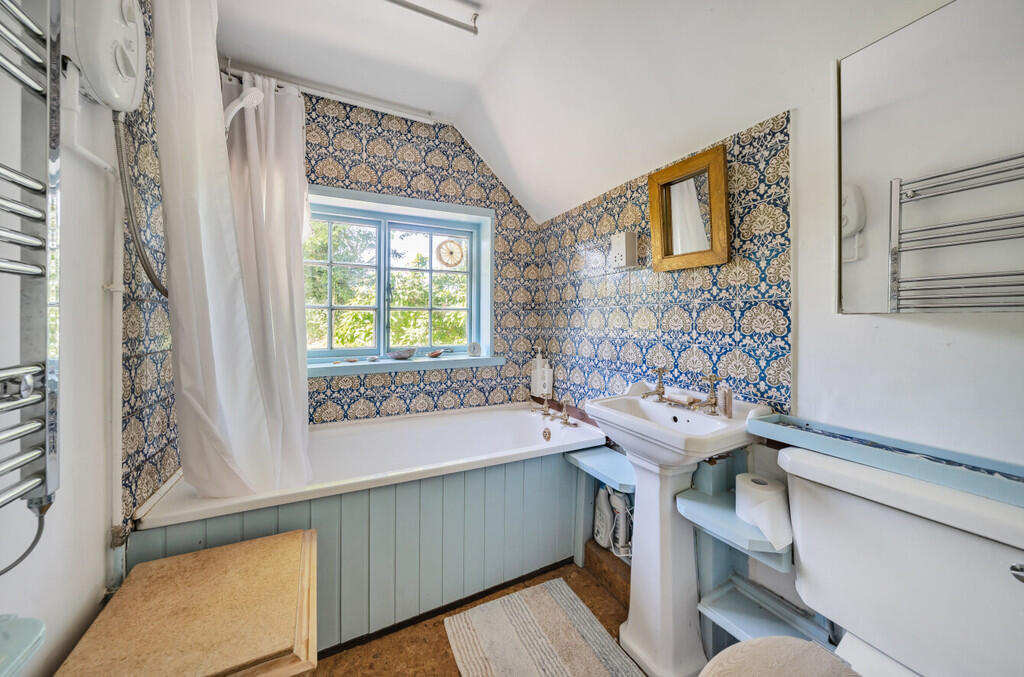 1296449-16-6825d0...