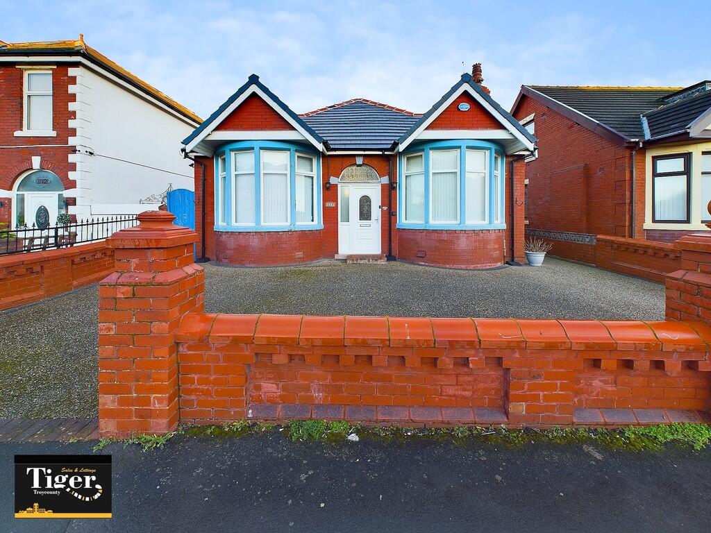 CAM02176G0-PR0467...