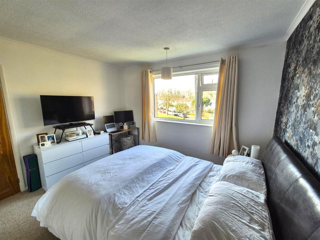 Bedroom No.1