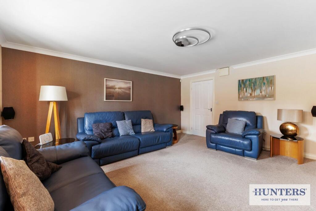 96930_7 Calverley Court Brayton (15) - Copy_low.jp