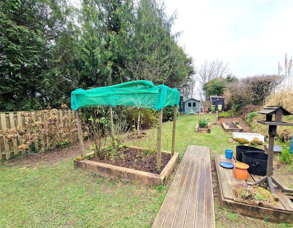 Further Garden.jpg