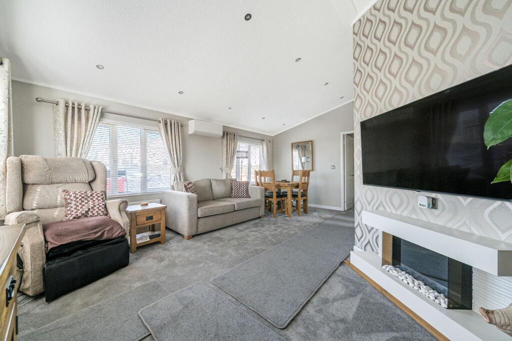 Lounge corner view.jpg