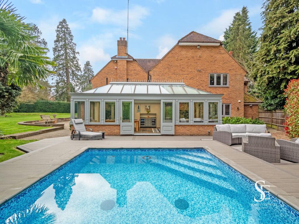 Outdoor Pool to Orangery