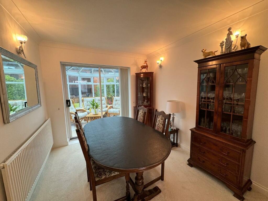 dining room.jpg