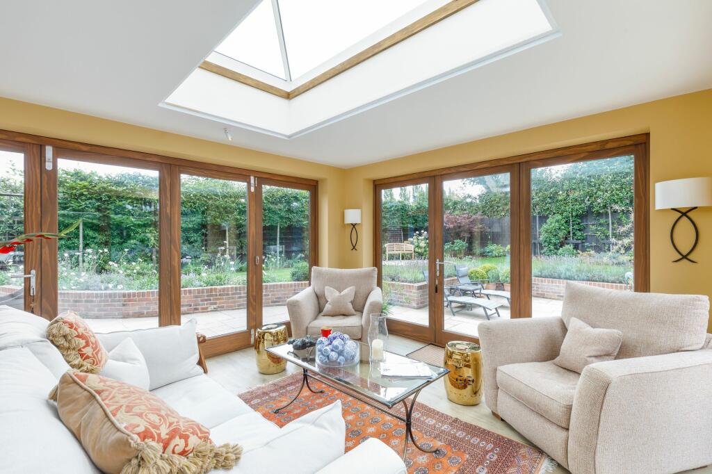 Garden room