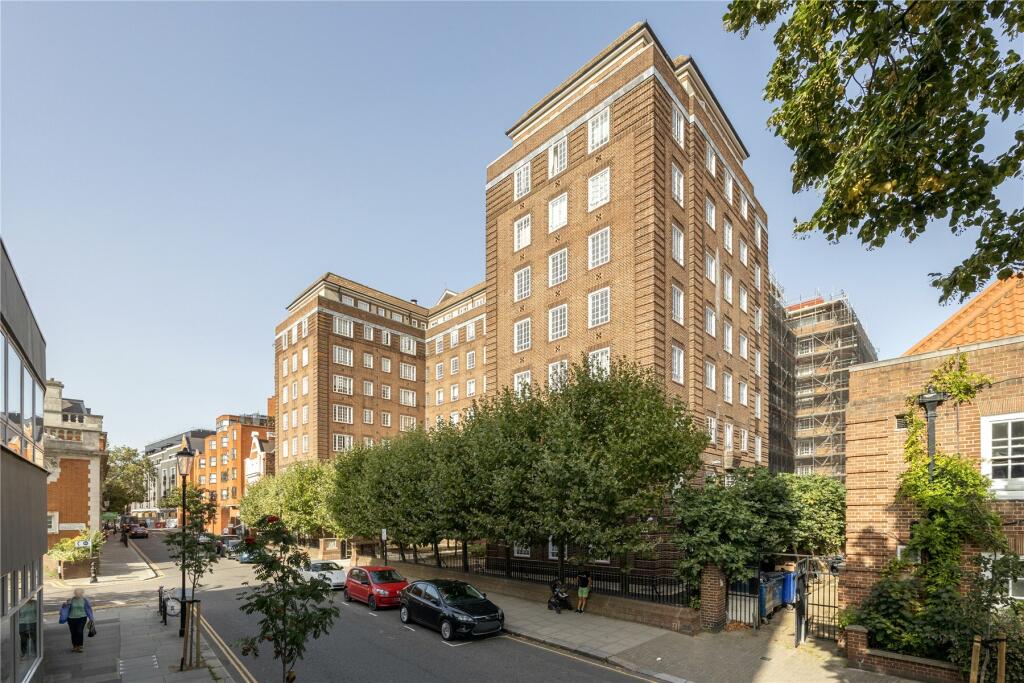 Swan Court