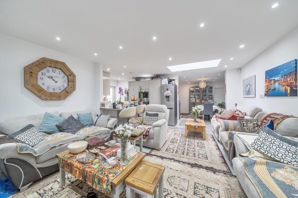 1341747-7-68a336a...