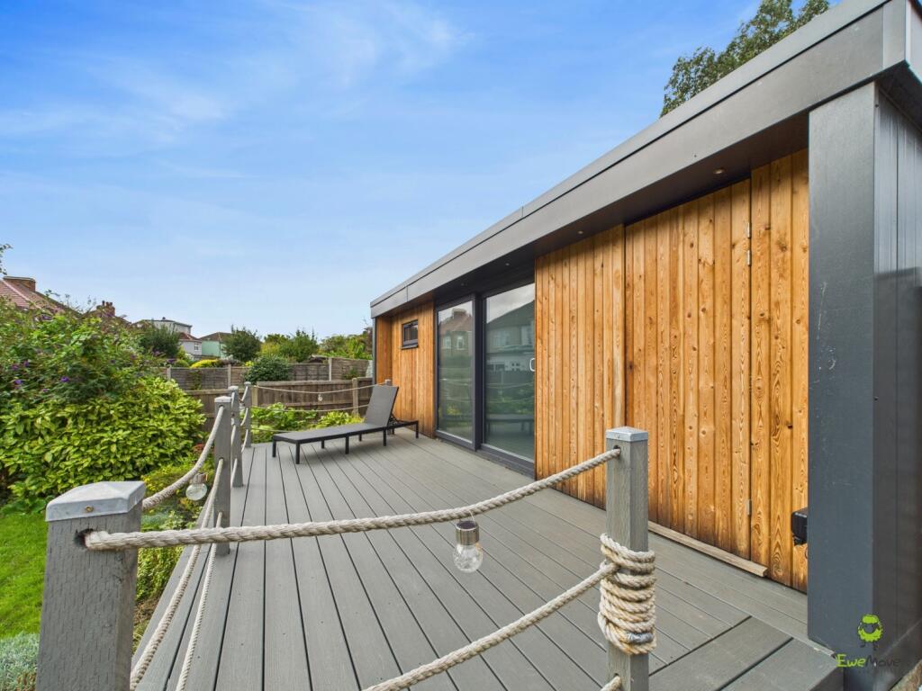 Presented by Robert at EweMove Bexleyheath and Dar