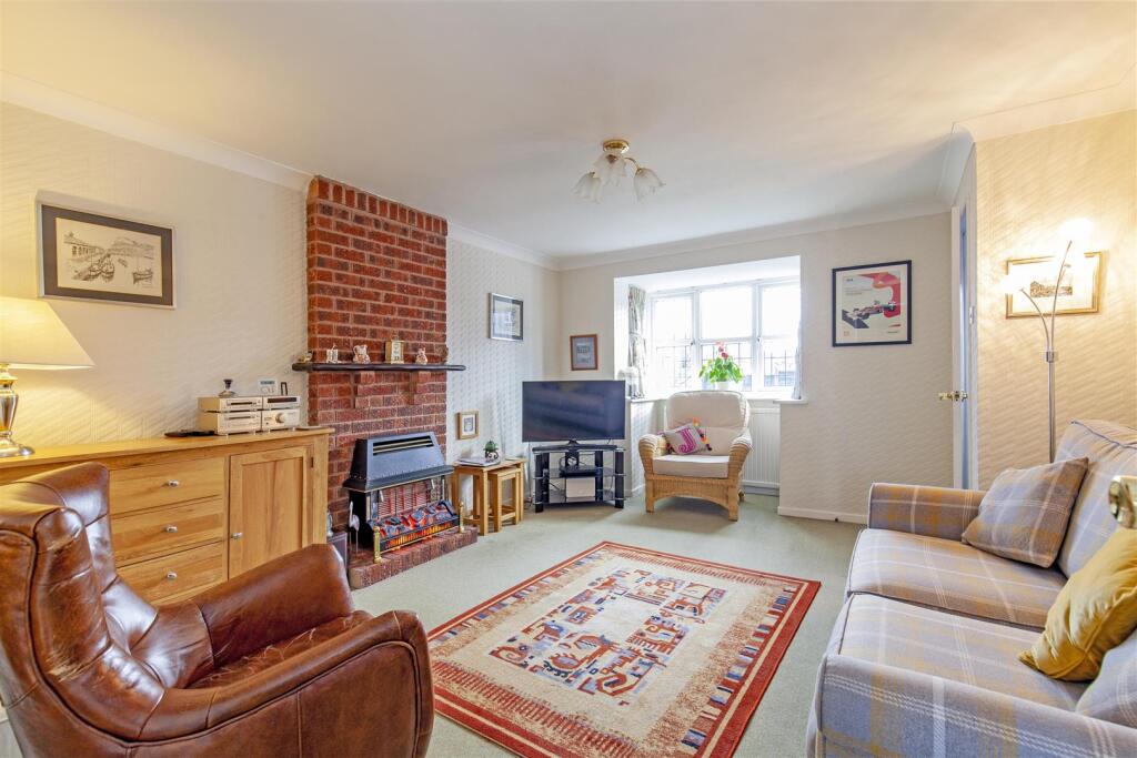 Reception Room-1.jpg
