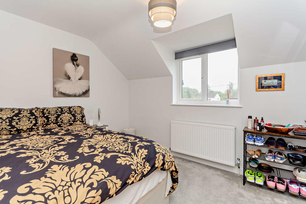 8650540-interior0...