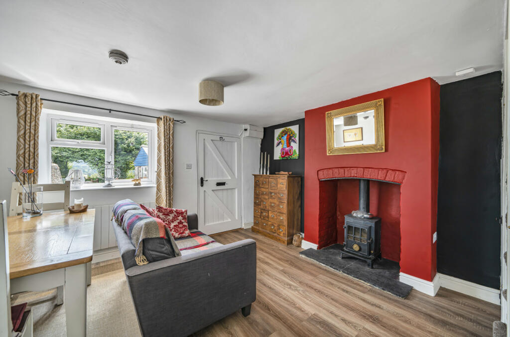 Living/Dining Area