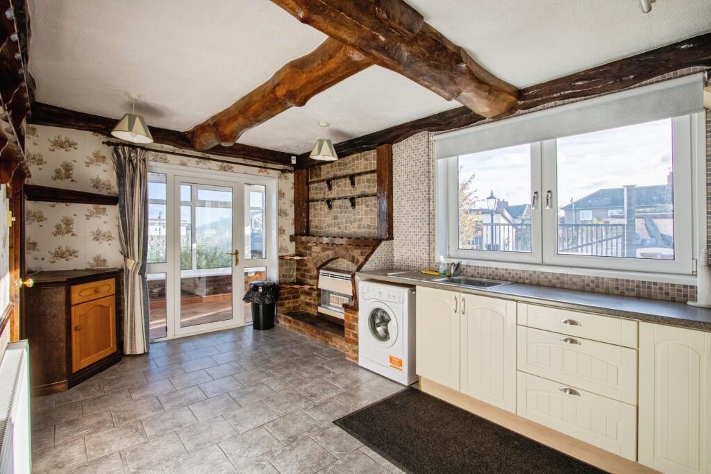 Kitchen/dining Room