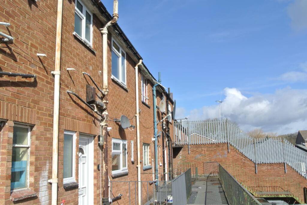 3 bedroom Property for rent