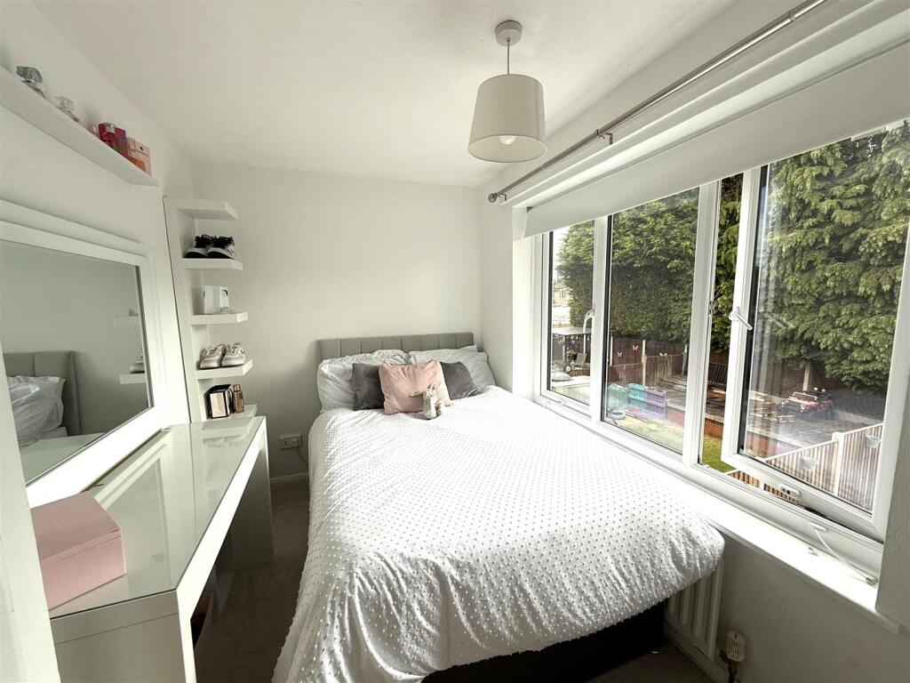 11 john till close bed 23.jpeg