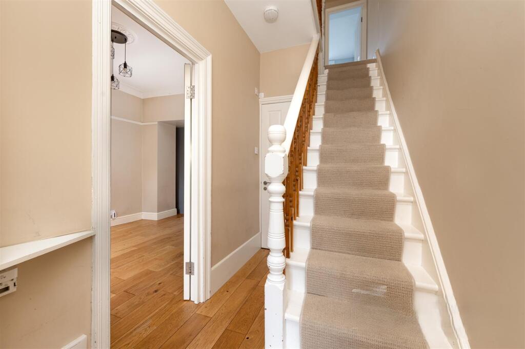 4 Newbury Road_0001.jpg