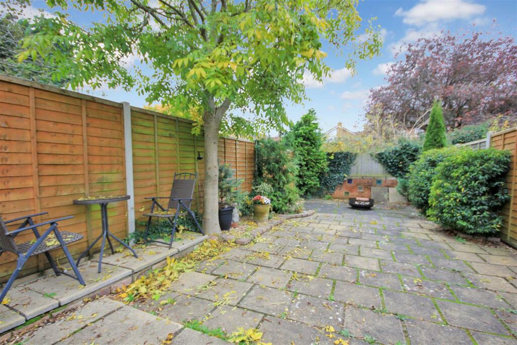 Bottom of Garden.JPG