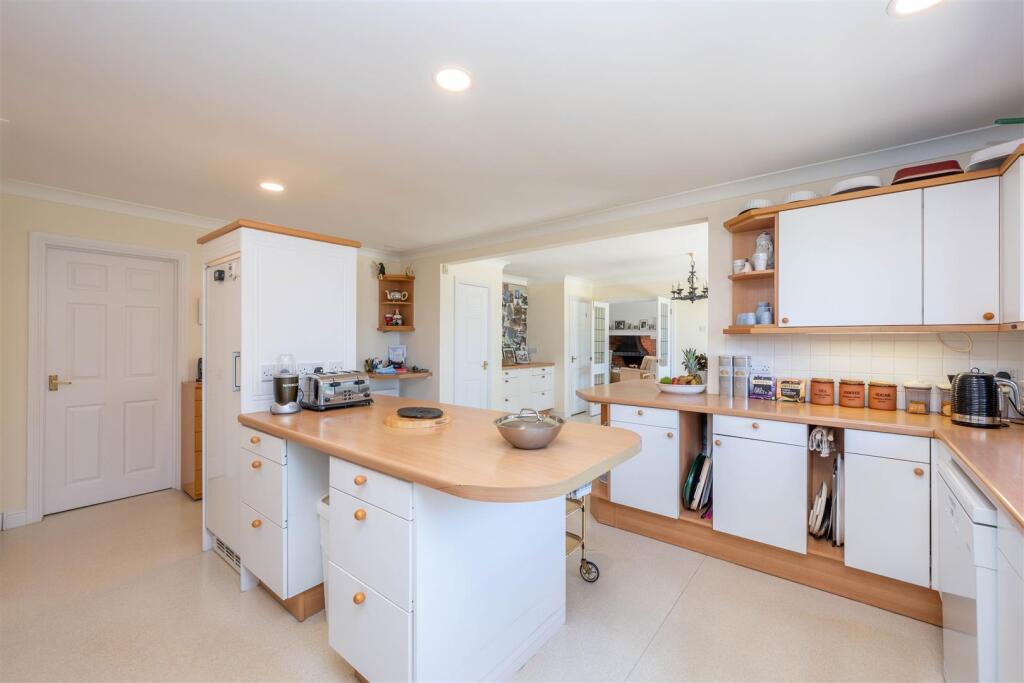 Breakfast Kitchen