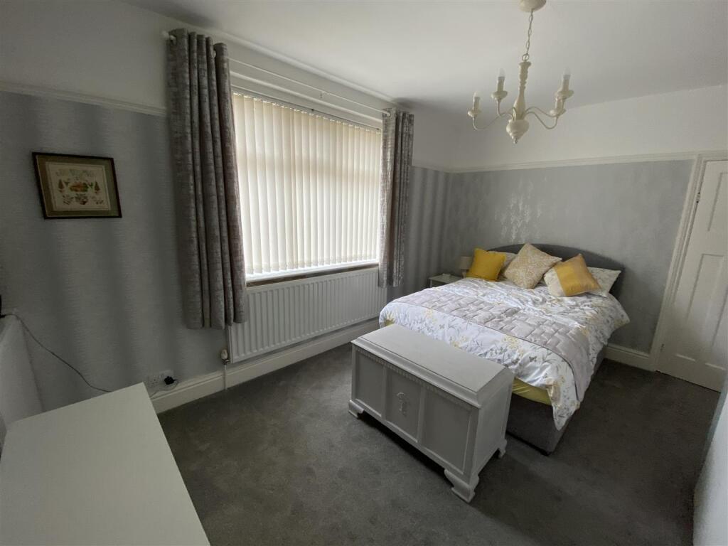 Bedroom no.1 front double: