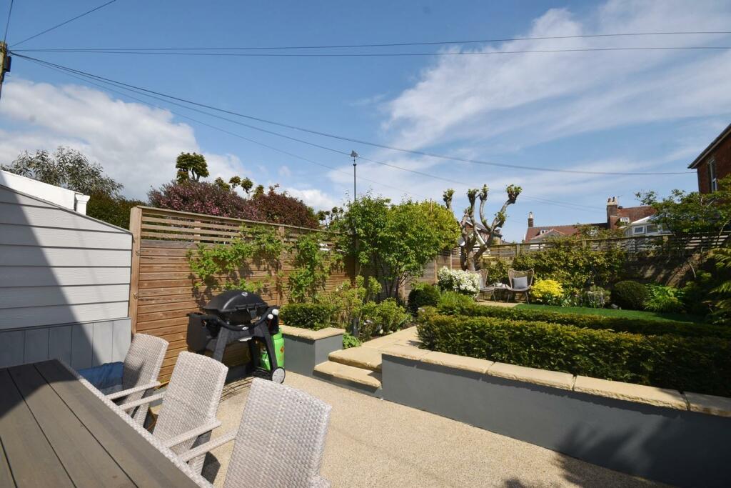 Rear garden.JPG