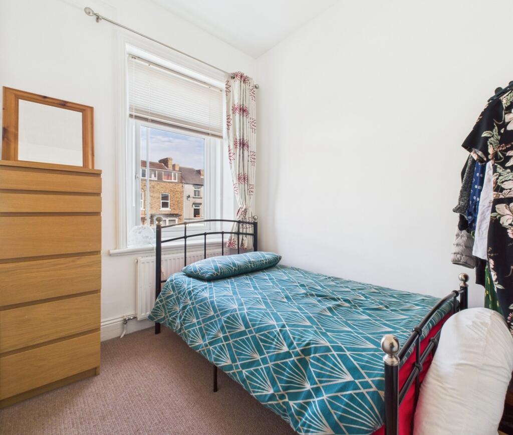 CAM02195G0-PR0083-STILL044cb