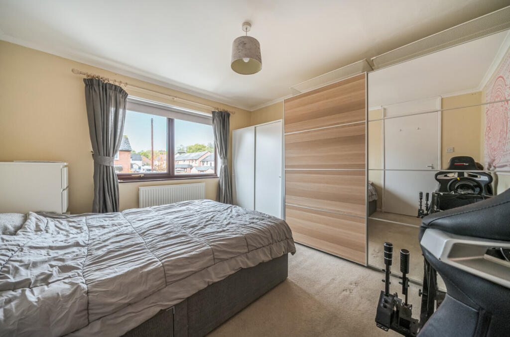 1372601-14-68fb43...