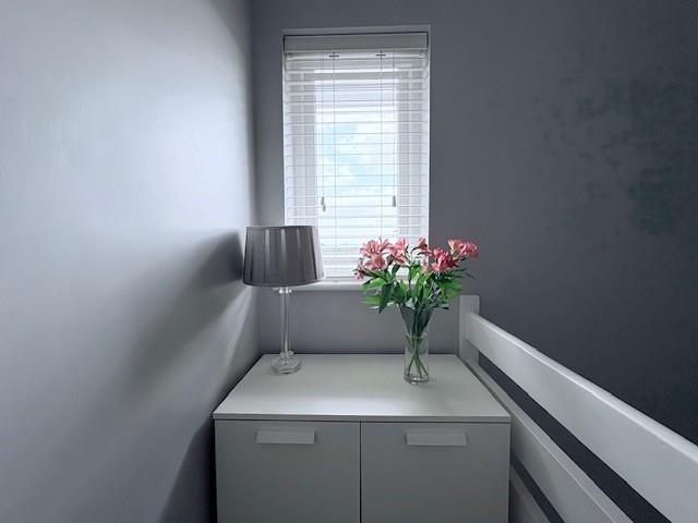 16 Dene Hollow 3.jpg