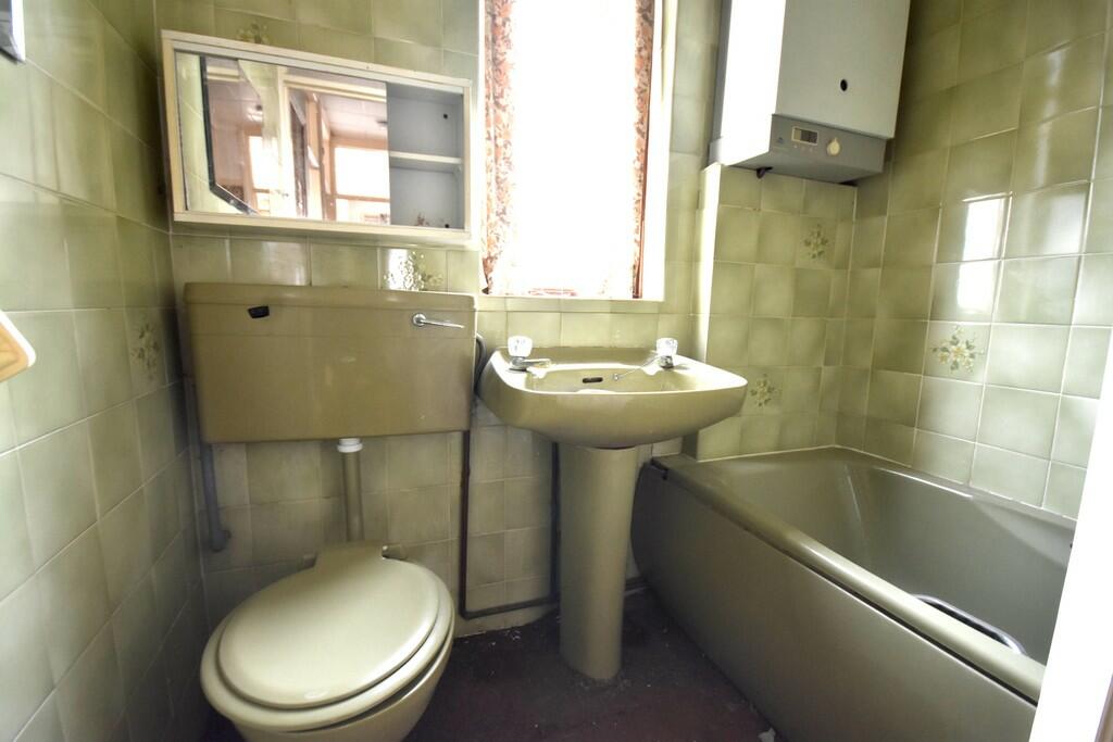 Bathroom-min