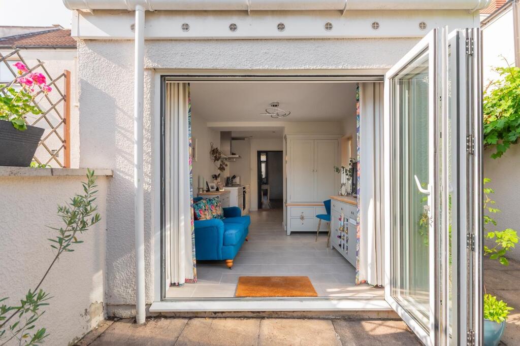 6I5RSE - External D.jpg