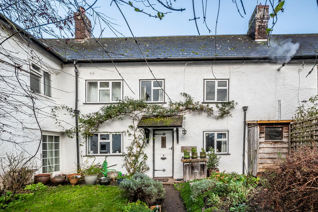 4 Station Road - ...